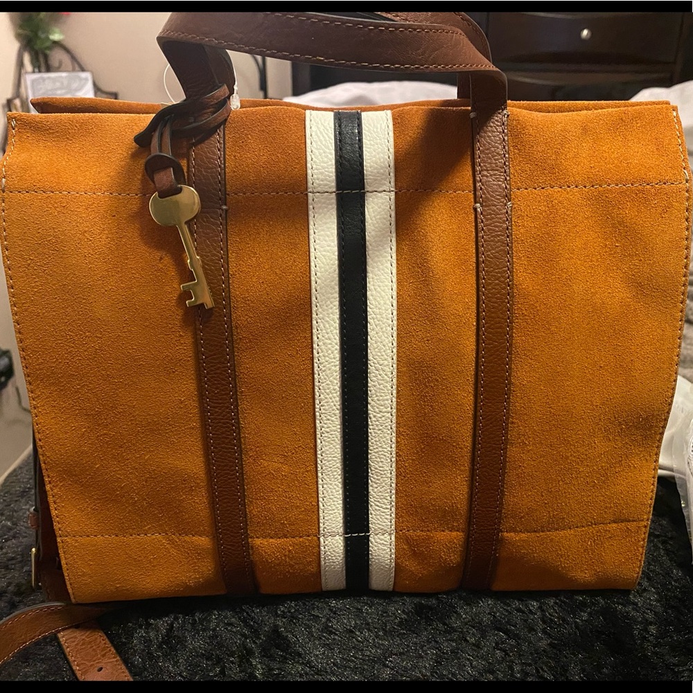 Fossil shopper